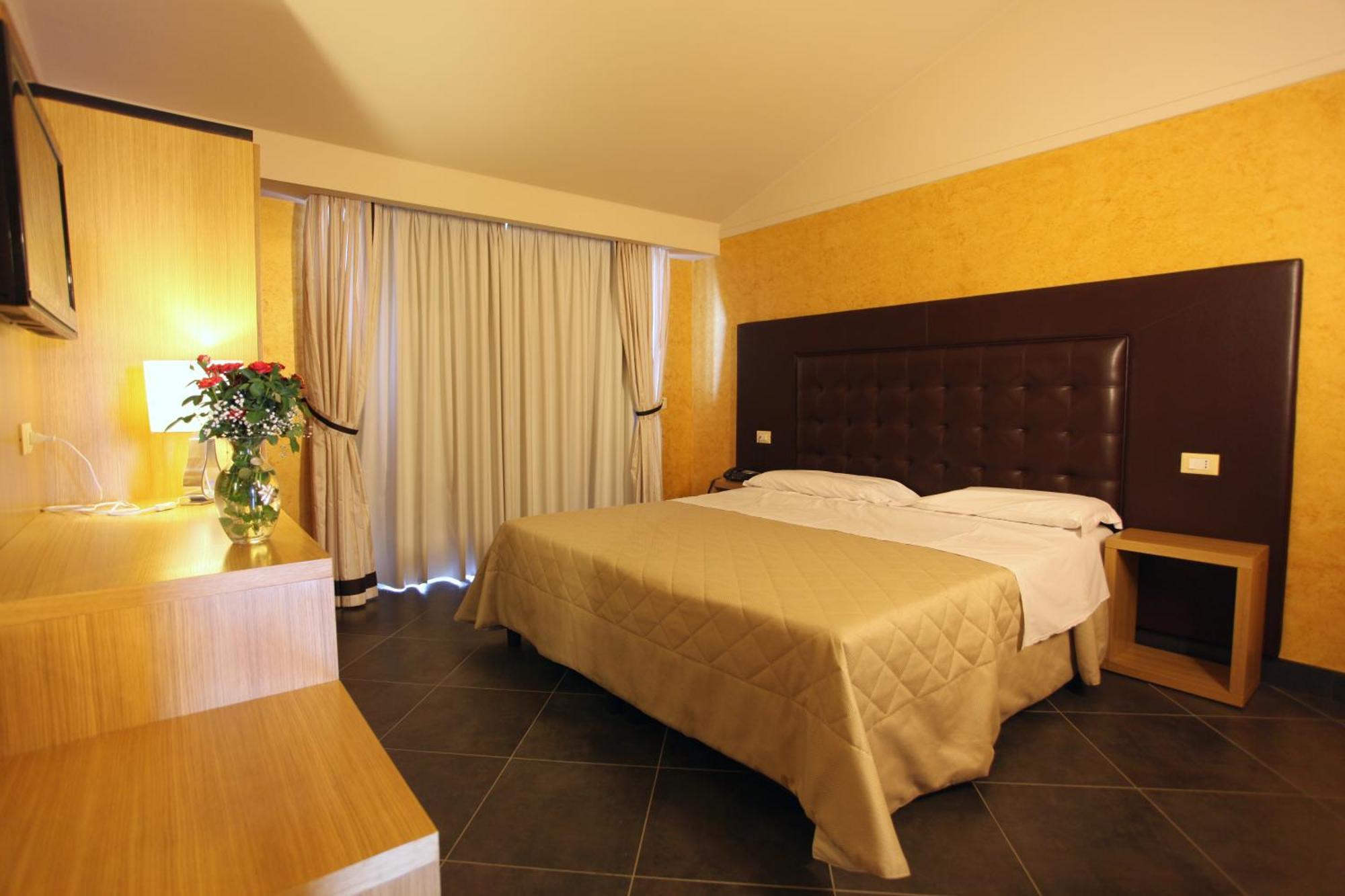Hotel Briganti Qualiano Bilik gambar