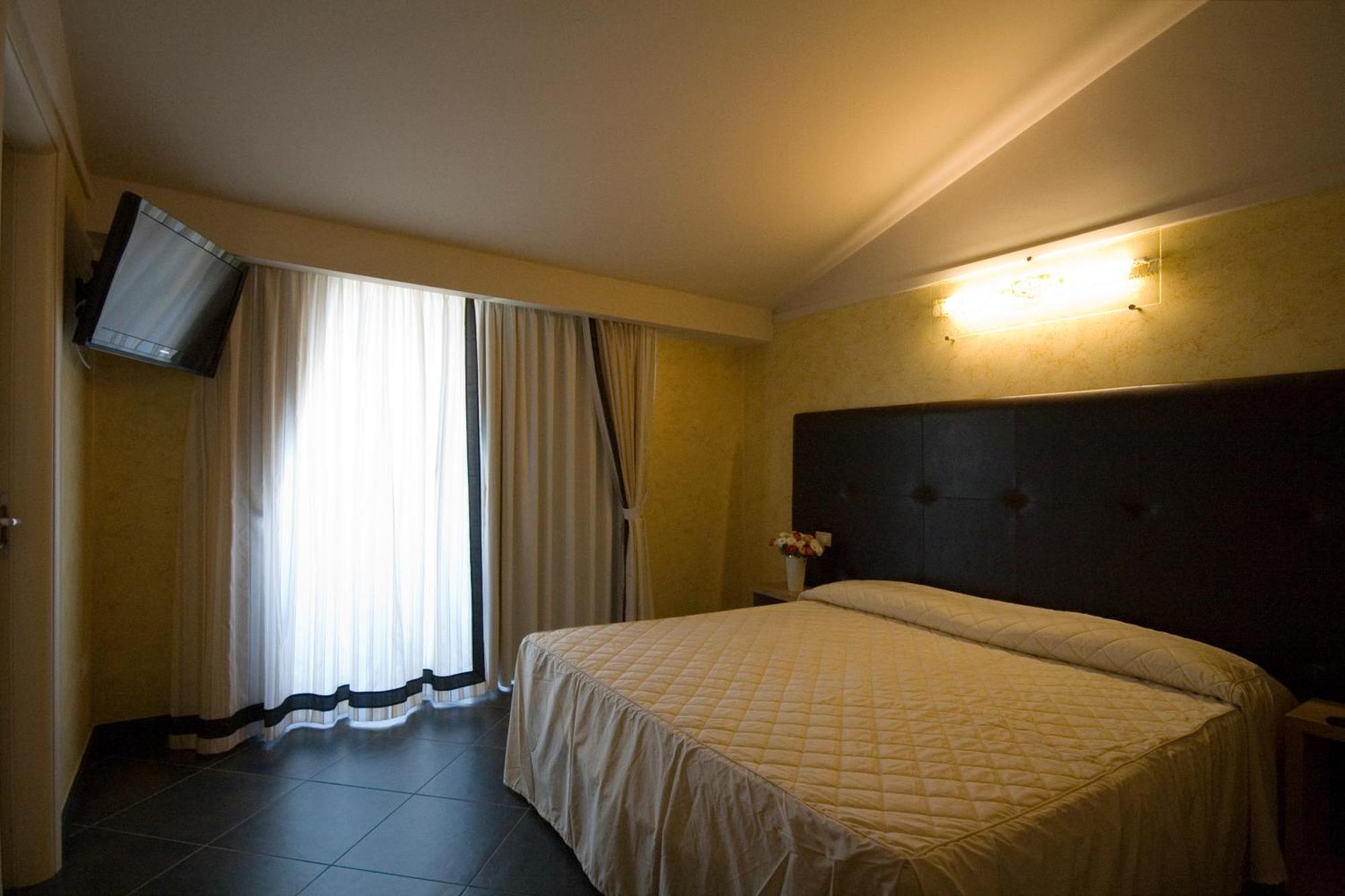 Hotel Briganti Qualiano Bilik gambar