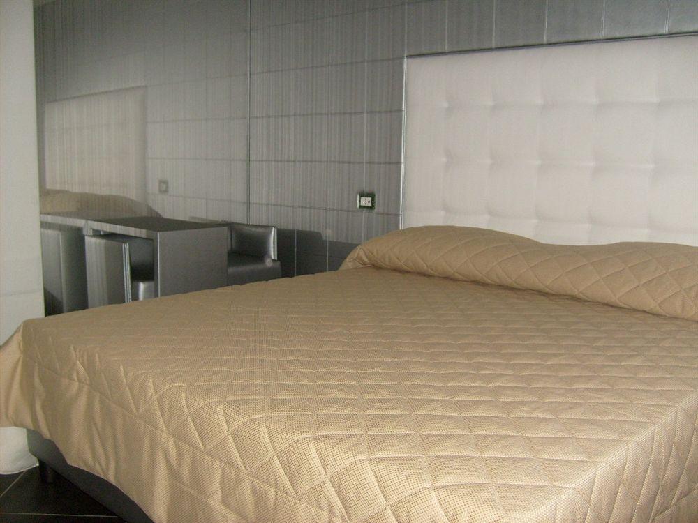 Hotel Briganti Qualiano Luaran gambar